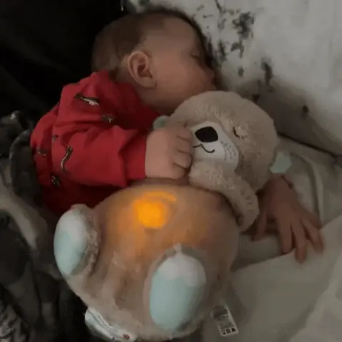 Hushie™ | Anti-Anxiety Breathing Toy for Stress-Free Nights - Image 11