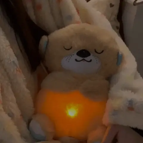 Hushie™ | Anti-Anxiety Breathing Toy for Stress-Free Nights - Image 12