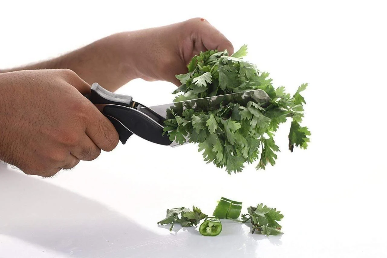 Clever Cutter | All in One Chopping & Cutting Tool - Image 4